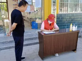 杨济泽